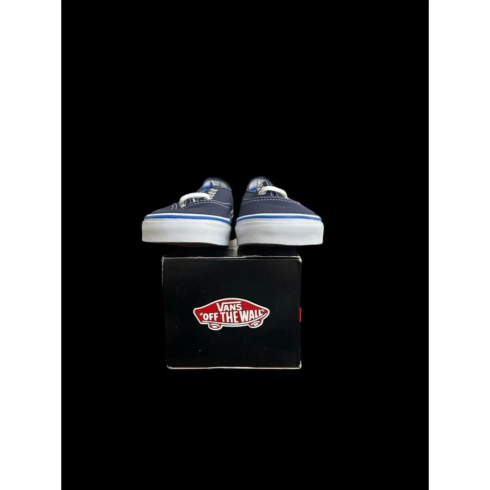 Vans Casual Athletic Shoes Blue And White Dress Blues Nautical Blue Womens 6 NEW